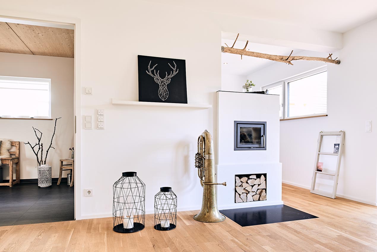 EFH Massivholzhaus, Kamin