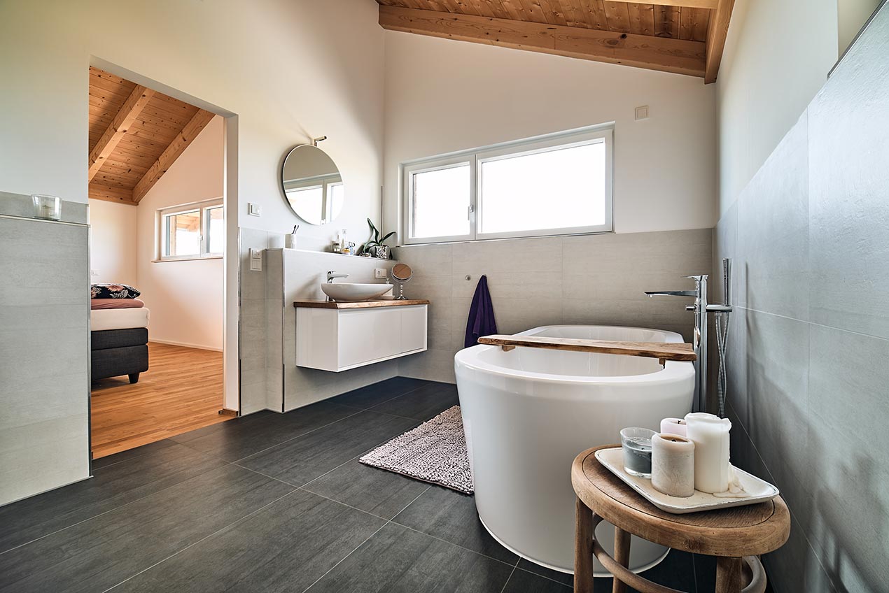Massivholzhaus Riedering, Bad