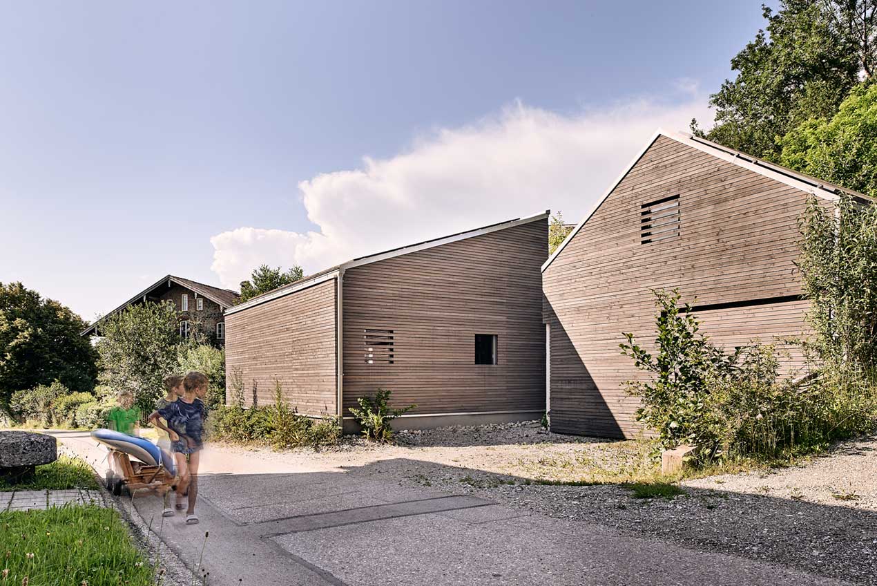 Atelier mit Holzfassade in Riedering